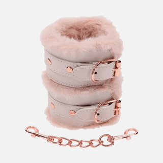 S&M Peaches n CreaMe Fur Handcuffs