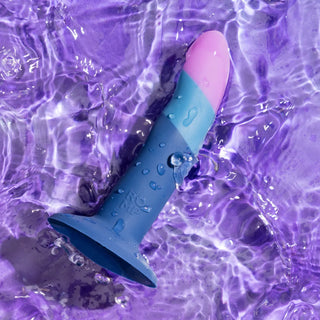 Piccolo - Non-Vibrating Silicone Dildo + Adjustable Harness Pegging Kit